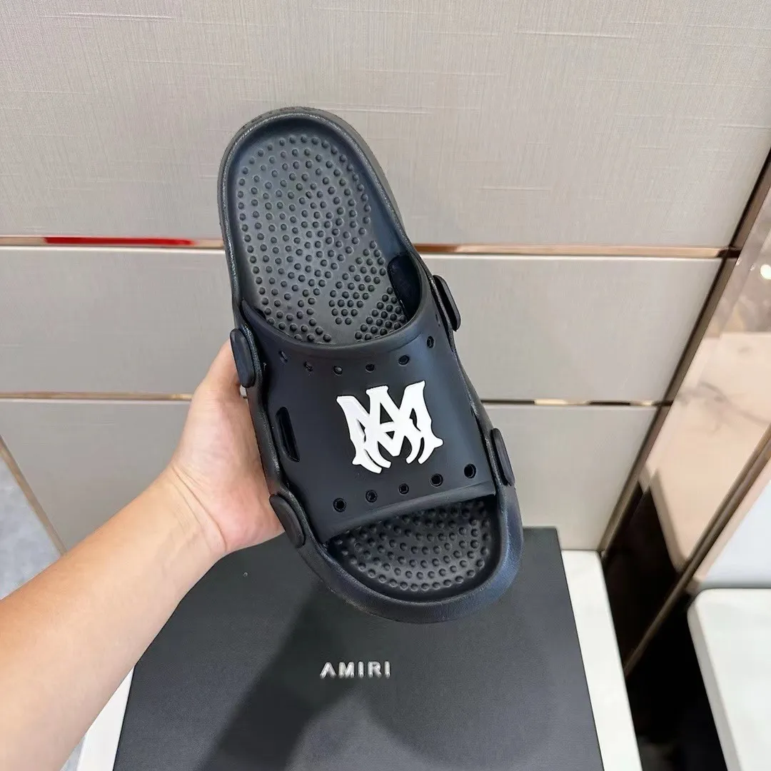 Men's shoes 💰P320💰amiri high-end boutique luxury slippers, 1:1 high-end quality, casual and sunny, loose and comfortable, the highest version of high-quality boutique, a must-have in summer! Code number: 39--46